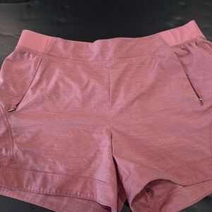 Calia shorts Rose 4.5” inseam size L